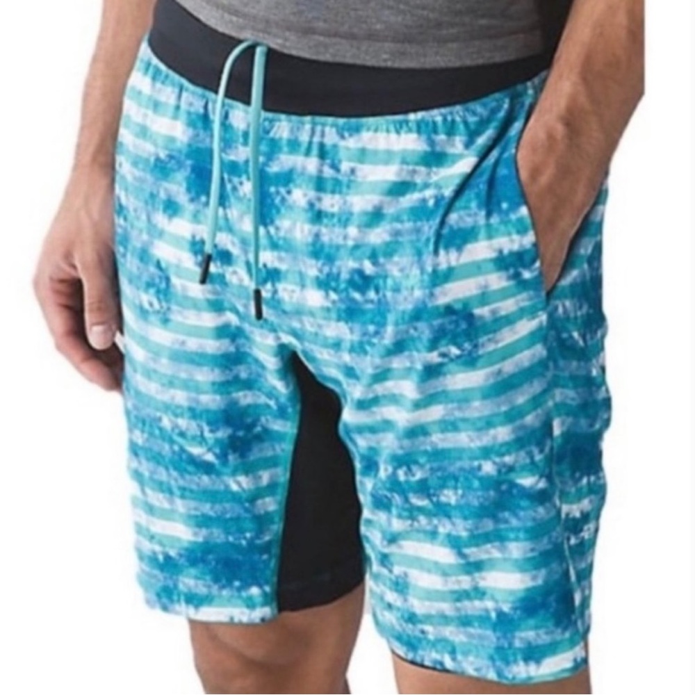Lululemon T.H.E. Short Luxtreme Liner in Tidal Stripe